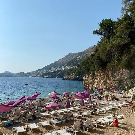 Allora Central Ντουμπρόβνικ